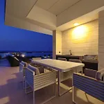 Cloud 9 D10 Villa